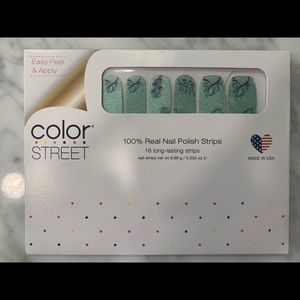 Color Street Nail Strips- Open Hearts